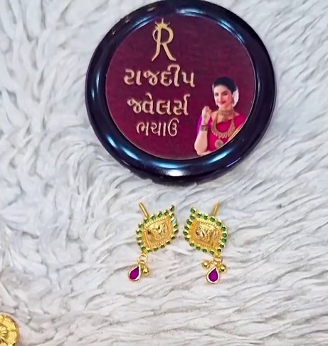 Earrings at Rajdeep Gold Palace